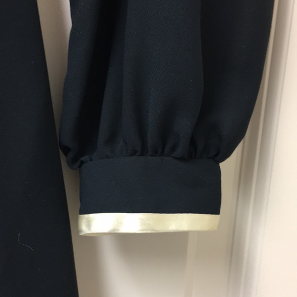 Elegant modest European Navy & ivory midi dress ruched tie waist from England - Picture 7 of 16